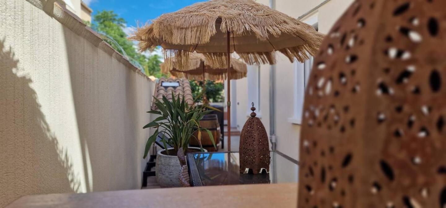 L'Oiseau Du Paradis Narbonne Exteriér fotografie